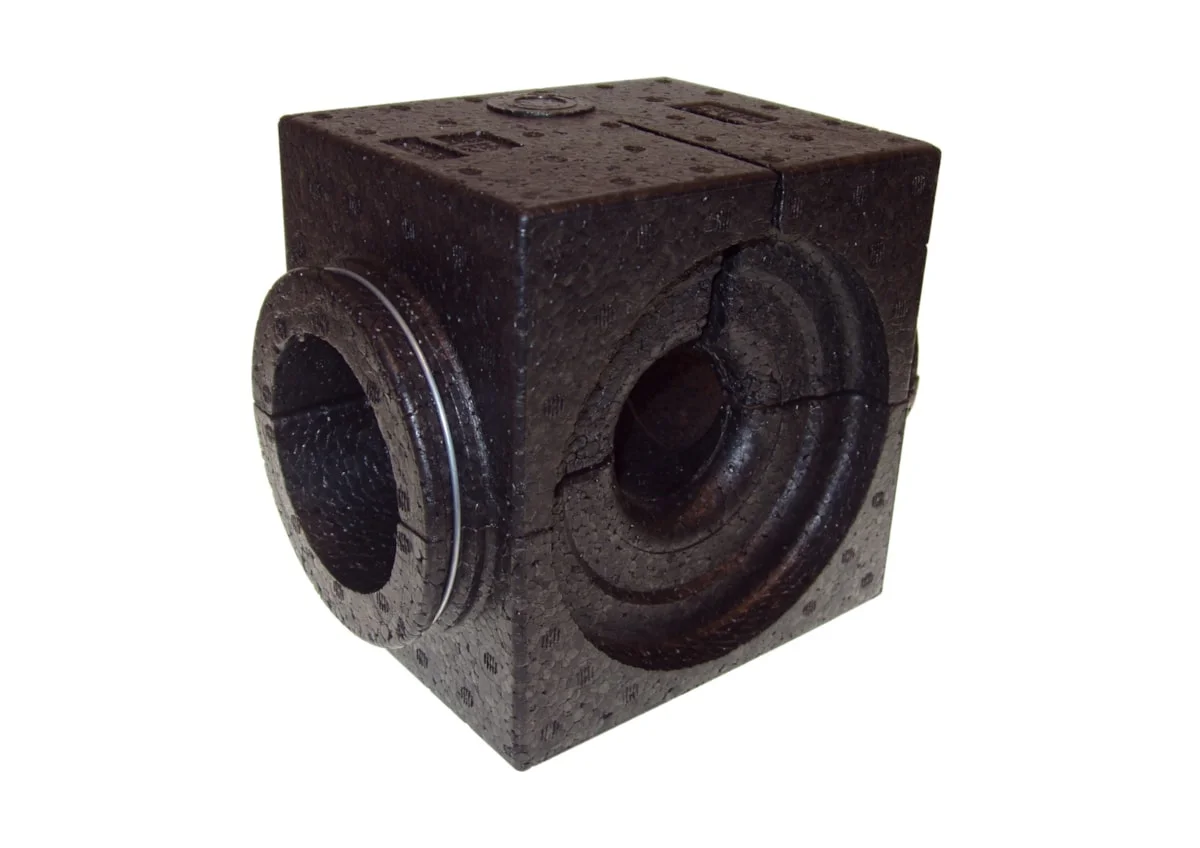 003L8173